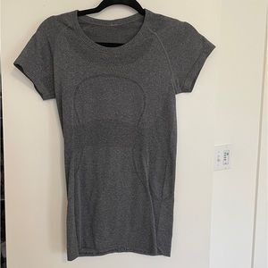 Lululemon Swiftly Tech Short Sleeve